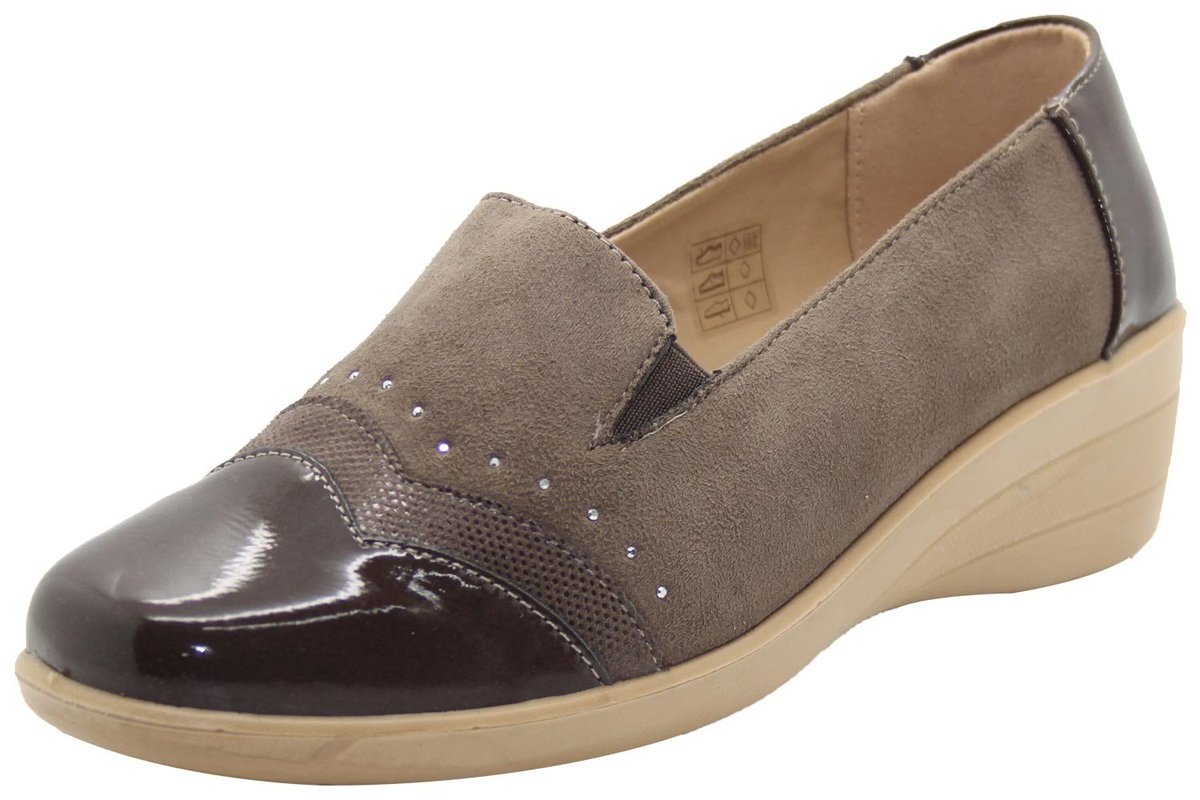 shoe tree comfort shoes