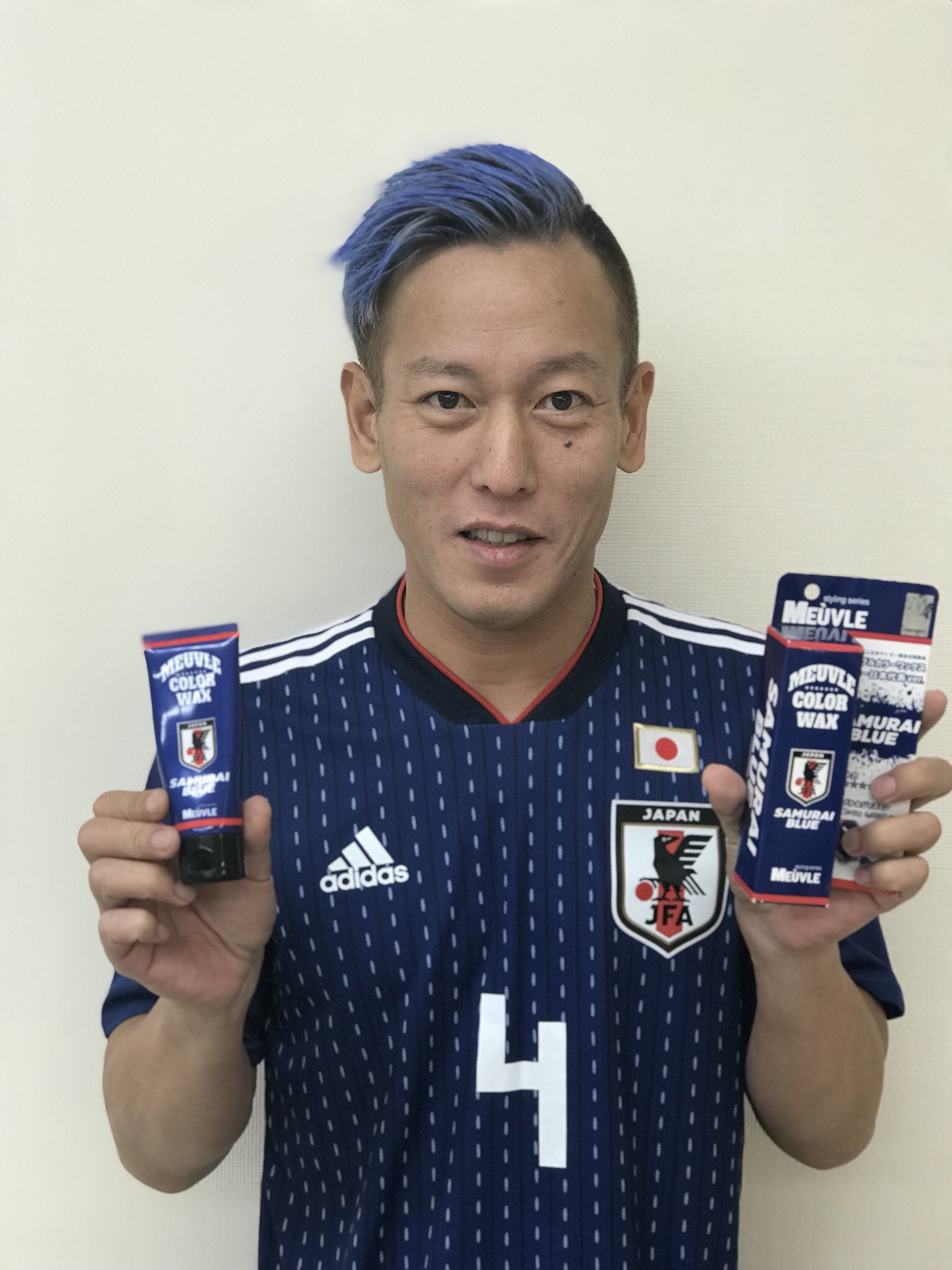 じゅんいちダビッドソン時々社長時々村長 บนทว ตเตอร ワールドカップ全乗っかりビジネス告知 ミューヴルカラーワックス限定samraiblueコロンビアに勝つ オンラインストアで発売中 Official Store Jfa Jp じゅんいちダビッドソン 本田圭佑 ミュー