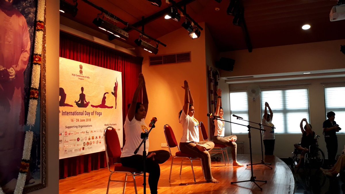 HCI_Singapore's tweet photo. Bringing smiles to their faces and touching lives! A Chair #Yoga session at Swami Home, a nursing home for the elderly! 100 centers and 170 sessions till 24th June 2018 #IDY2018 #IDYSG2018 #ZindagiRaheKhush https://t.co/0dkIPDioXy