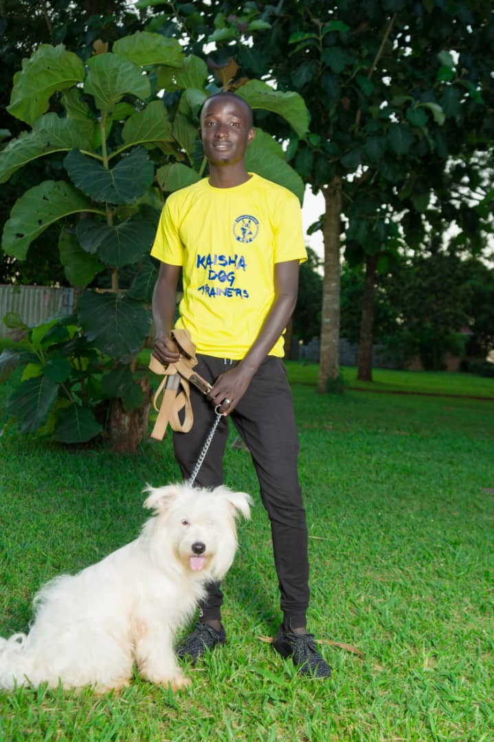 RogersSsempa's tweet photo. #kaishadogtrainersuganda https://t.co/DUqq4ieBTS