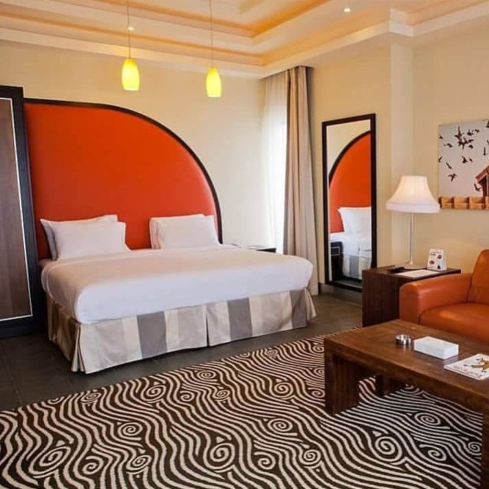 alrayasuites's tweet photo. Al Raya Suites offers one bedroom suites with separate living room, dinning and kitchen.
اجنحة الراية توفر جناح بغرفة نوم واحدة مع غرفة جلوس منفصلة ومطبخ .
#alrayasuites #Bahrain #HotelsinBahrain 
#البحرين #مملكة_البحرين #أجنحة_الراية #أرض_المعارض 
#فنادق https://t.co/yDs6bKeAcb