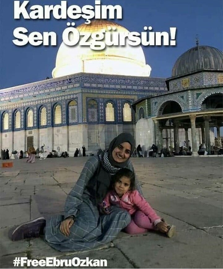 Hiçbir sebep gösterilmeden işgalci israil tarafından 7 gündür gözaltında tutulan Ebru Özkan'a özgürlük istiyoruz.

#freeebruozkan #BüyükLiderİstanbulda #VakitİstanbulVakti 
#vakittürkiyevakti 
#HayvanaSiddetSuctur