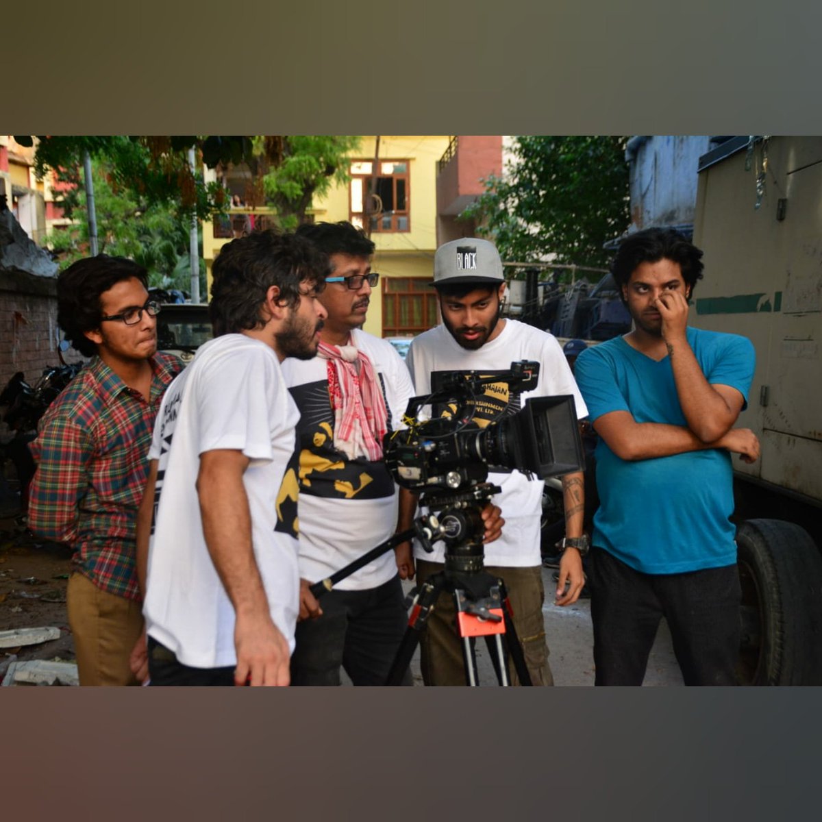 rajmahajan_raj's tweet photo. #Raj_Mahajan_Entertainment #Team
#FirstProduction #FirstMovie #FirstBaby
#Shoot_Complete
#MOHAMMAD
#Directed By:- #Kumar_Ritu_Ranjan
#Associate_Director:- #Abdul_Razzak
#Dop:- #ShivaKumar_Gowdawica
#Written By:- #Raj_Mahajan
#Produce By:-
#Raj_Mahajan_Entertainment_Pvt_Ltd
💝💝 https://t.co/wfn7WI7O5U