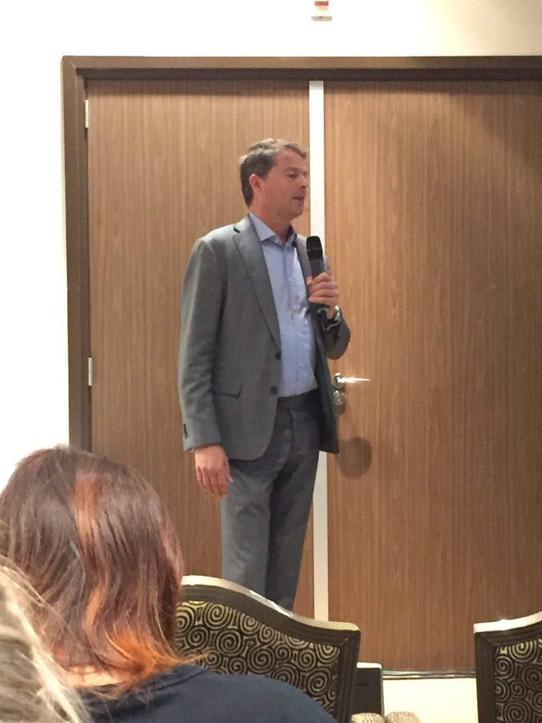 EconomieBerlijn's tweet photo. New director international programmes @TjerkOpmeer speaking at #BConference2018.   Succes Tjerk! https://t.co/UNFuExebr7