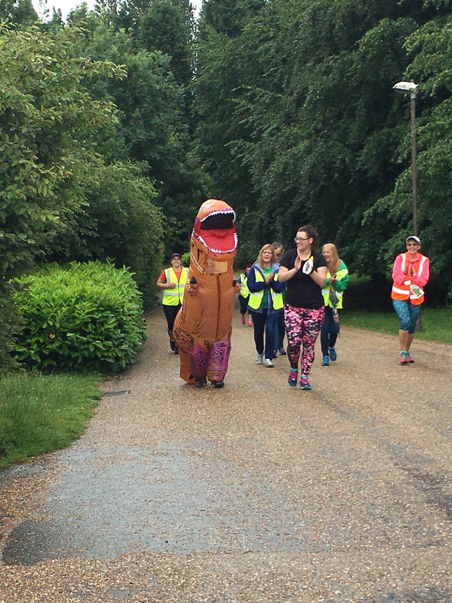 clair_cains's tweet photo. @runr_uk My lad Jack. 10 yrs old and completed a virtual run in a full Dino suit. Not got his medal yet but a huge round of applause by parkrun crew ❤️@runr_uk @VirtualRunnerUK @telfordparkrun @telfordparkrun #MedalMonday #runchat https://t.co/odnNOGg3ZF