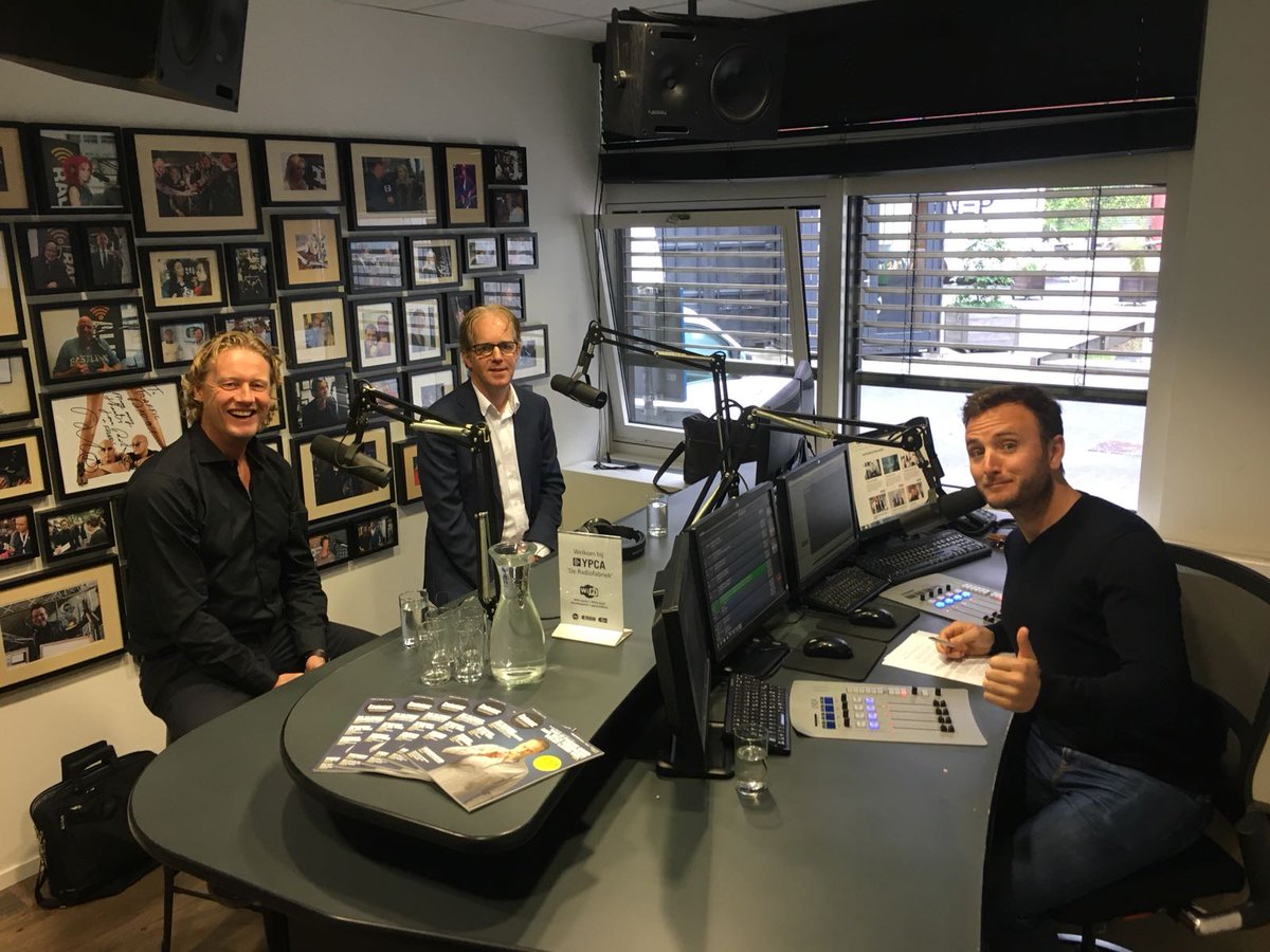 Nu live bij @newbusradionl newbusinessradio.nl/player