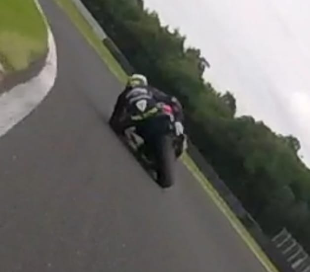 r6nidge's tweet photo. Oulton Park was fun 😀 https://t.co/sA80K8k5l9
