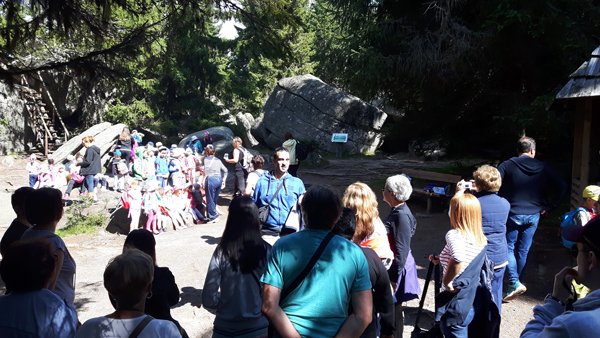 gostrs's tweet photo. Neke od ideja kuda za vikend putovanja i gde na izlete https://t.co/w4XitbfLk0 #srbija #turizam https://t.co/paUcOj62Uo