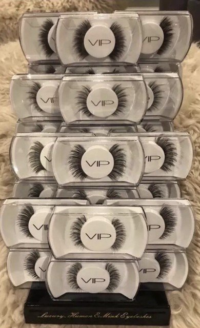 VipHairExt's tweet photo. Have you seen our VIP eye lashes? #minkeyelashes #humaneyelashes We are now offering these to hair salons, Beauty outlets, Mua’s at a massive discount rate! Receive 20 pairs of lashes including a free stand! For just £40 including postage 😍 These eyelashes retail for £5 a pair! https://t.co/LcnPoYoJ63