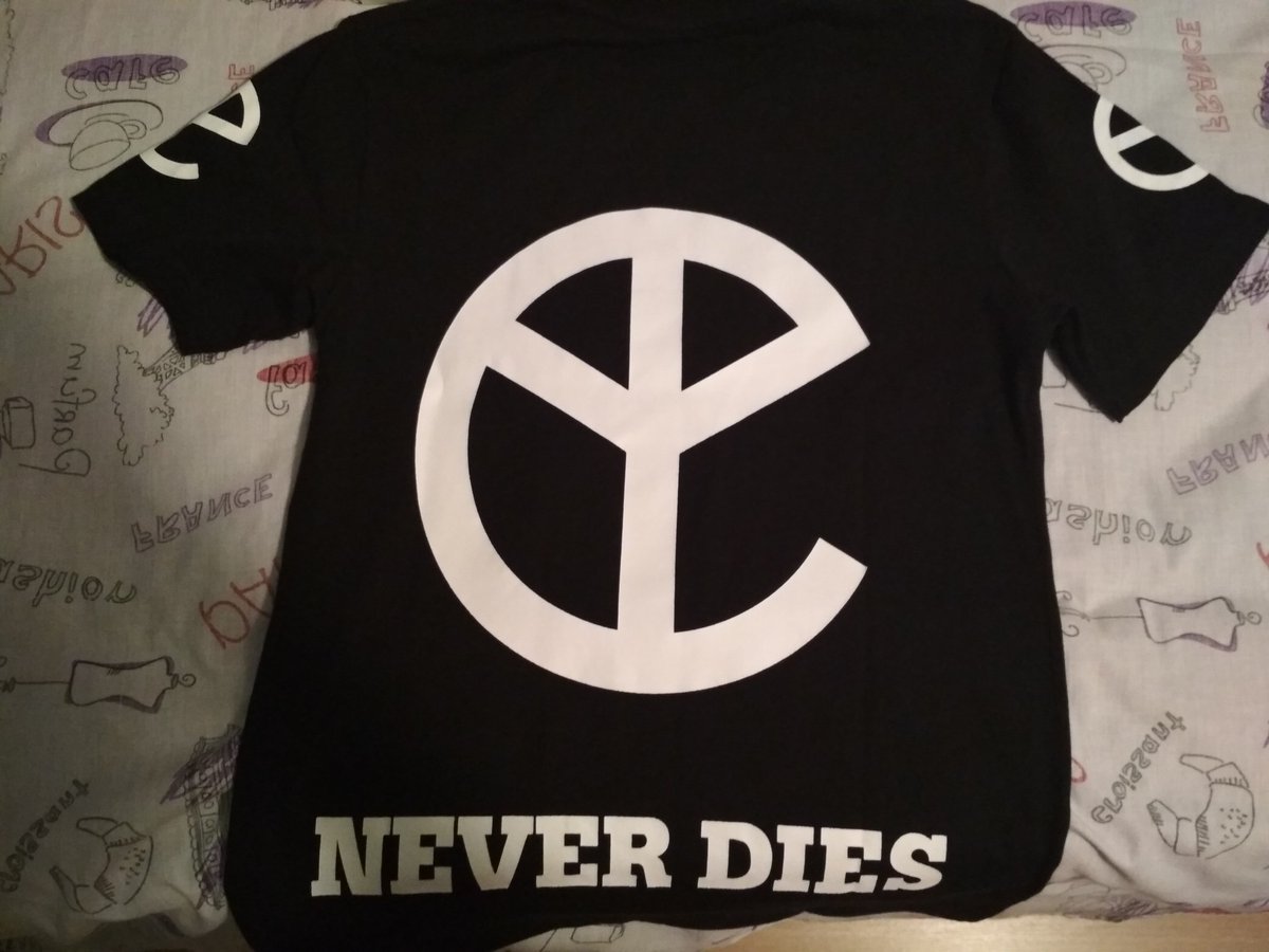 sandralopez_07's tweet photo. The best gift in the world!! 😎 @YELLOWCLAW https://t.co/QRMZs9m52Z