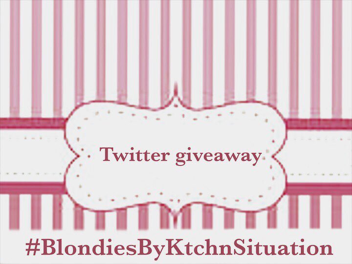 FathikaFayaz's tweet photo. Giveaway Alert 🚨 
Like &amp; RT this tweet to win #BlondiesByKtchnSituation ! Lucky draw will be this Friday (22/06 2100hrs). Since there is so much love her on twitter I’ll be giving away to 10 tweeps (4 piece box each) ❤️❤️❤️ https://t.co/8Sfn33OVUx