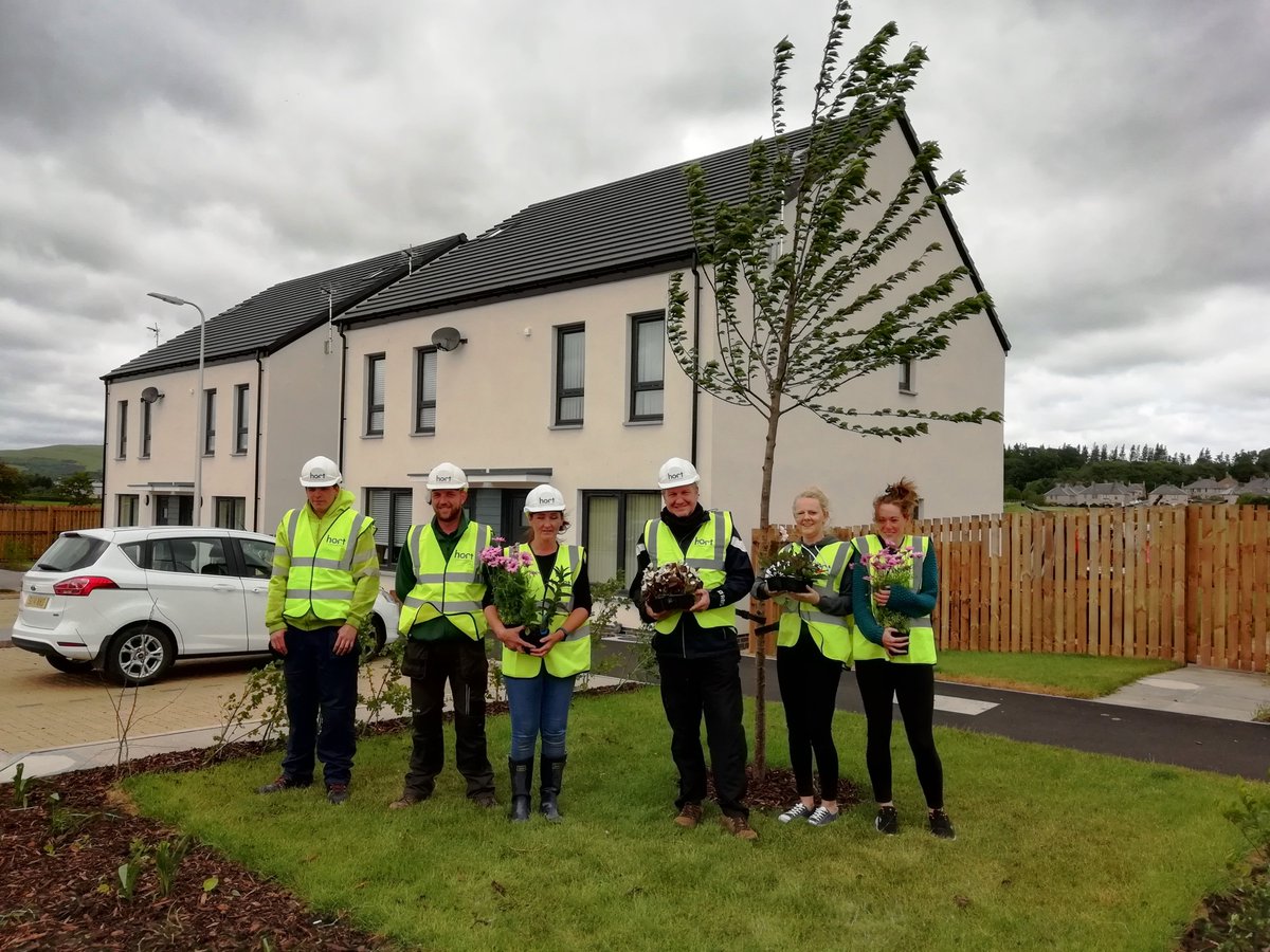 Hart Builders (Edin) Ltd - Trades & Labour (@ltdhart) on Twitter photo Hart Builders were delighted to donate plants to the residents of Station Drive,
Duns (our Todlaw Duns project) for <a href="/EildonHousing/">Eildon Housing</a>. We wish them all the best in their efforts to win “Best Dressed Street” as part of Reivers Week. Hart Builders were delighted to donate plants to the residents of Station Drive,
Duns (our Todlaw Duns project) for <a href="/EildonHousing/">Eildon Housing</a>. We wish them all the best in their efforts to win “Best Dressed Street” as part of Reivers Week.