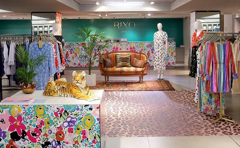 PressOnUK's tweet image. Another look at @rixo_london's fantastic pop-up store in Harrods' Fashion Lab, featuring graphics printed by PressOn - the store is only open this month, so 'pop' in and take a look at their beautiful clothes soon! #Fashion #RIXO #popup #OOH