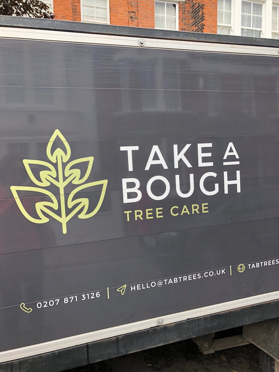 claresclark's tweet image. Love a good business name pun on a Monday morning #CurlUp&amp;amp;Dye