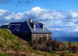 VisitScotNews's tweet photo. Whatever your tourism business, from wildlife tours to culture and accommodation, you can become part of VisitScotland’s VIP programme. We’re delighted to welcome new #vippartners @Dolphinsighting @GlebeBarnEigg @NairnMuseum this week. https://t.co/eGIotVtBDU https://t.co/QCbTYaxl06