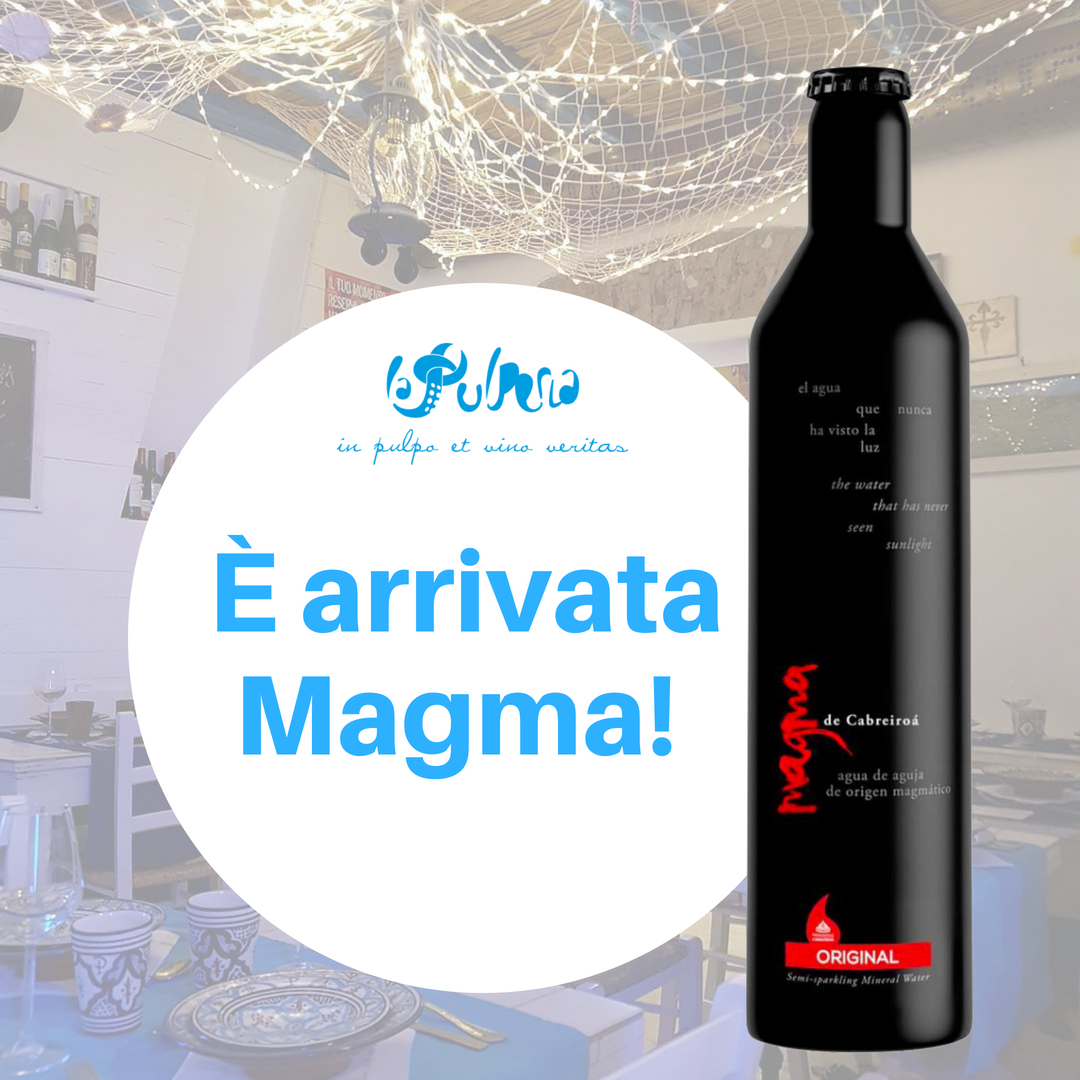LapulperiaMilan's tweet photo. A #LaPulperia è arrivata "Magma" l'acqua che non ha mai visto la luce. Nasce nella sorgente sotterranea del massiccio centrale de la Galizia, naturalmente gasata.
Ecco un altro motivo per venirci a trovare, Prenotate il vostro tavolo!
#water #tapas #galiciafest #esp https://t.co/e9WxeCpzkl