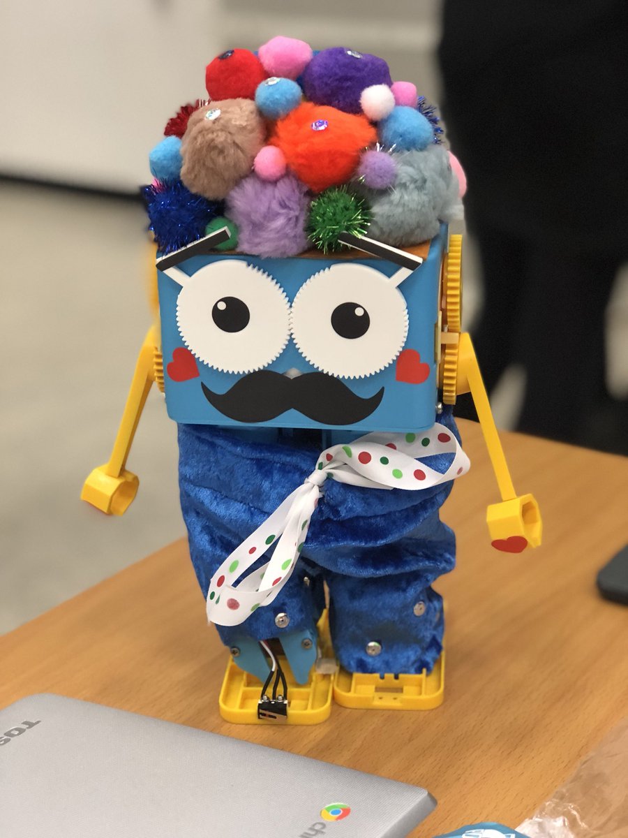 Lally_Wilks's tweet image. It’s finals day of the #martyscodingparty18 - more than 30 schools across Edinburgh entered this @CGI_UKNEWS @Edinburgh_CC @RoboticalLtd competition with six making it through to today. It’s all about #STEM #coding and #artisticimpression - thrilled @MediaMorrison is involved.