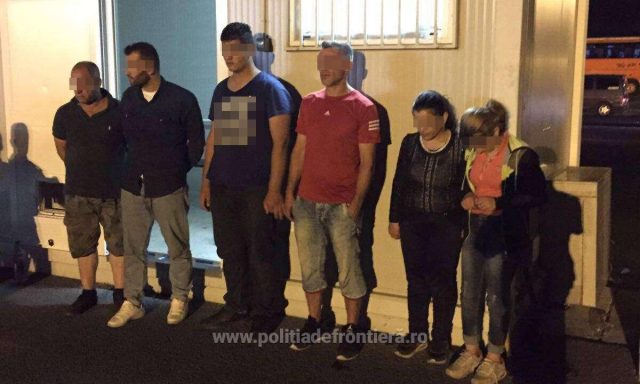RomaniaRegional's tweet photo. Criza migraţiei: Franţa şi Italia cer centre europene în ţările de unde pleacă solicitanţii de azil https://t.co/tgT0U9n6Id https://t.co/5EIFDTRmBl