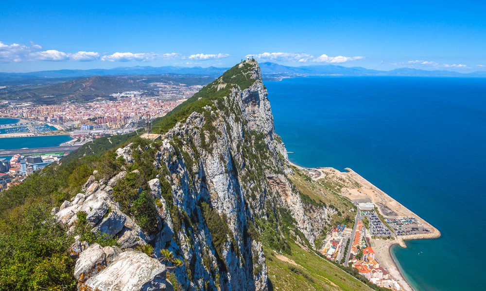 Chestertons_Gib's tweet photo. Blockchain Startups Flock to The Rock | https://t.co/KDoR5tsjeL https://t.co/flnBdmkDs5 and it’s now impacting the property market. https://t.co/ll1jM3zSDY