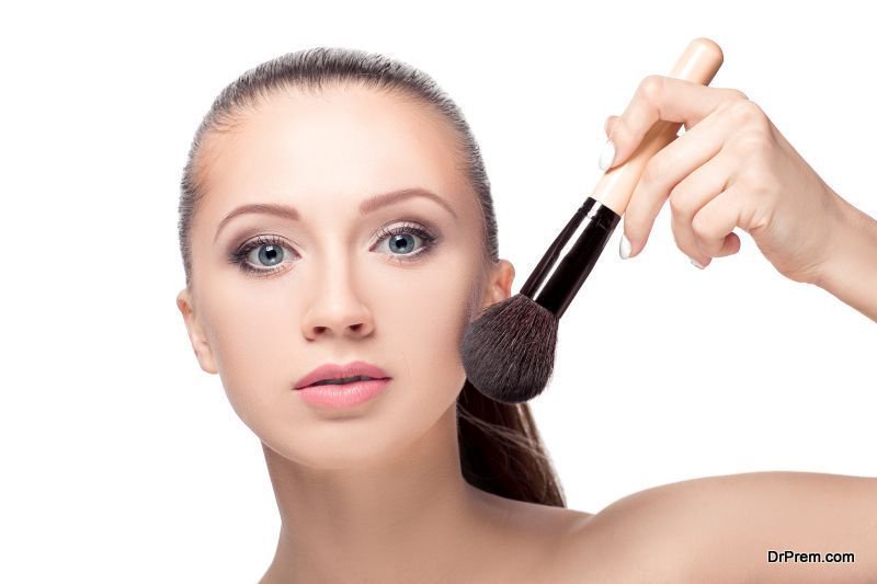 beautyramp's tweet photo. Professional makeup combo set ideas you can consider buying!!
This professional set consists of 23 differently sized brushes and 8 beauty blenders. 
https://t.co/6q48GQNf46
#Professional #drprem #LifestyleSale #brushrush #Size @YourMakeupArtis #idea #beauty @Beautifulskin #makeup https://t.co/XKPHjfhMne