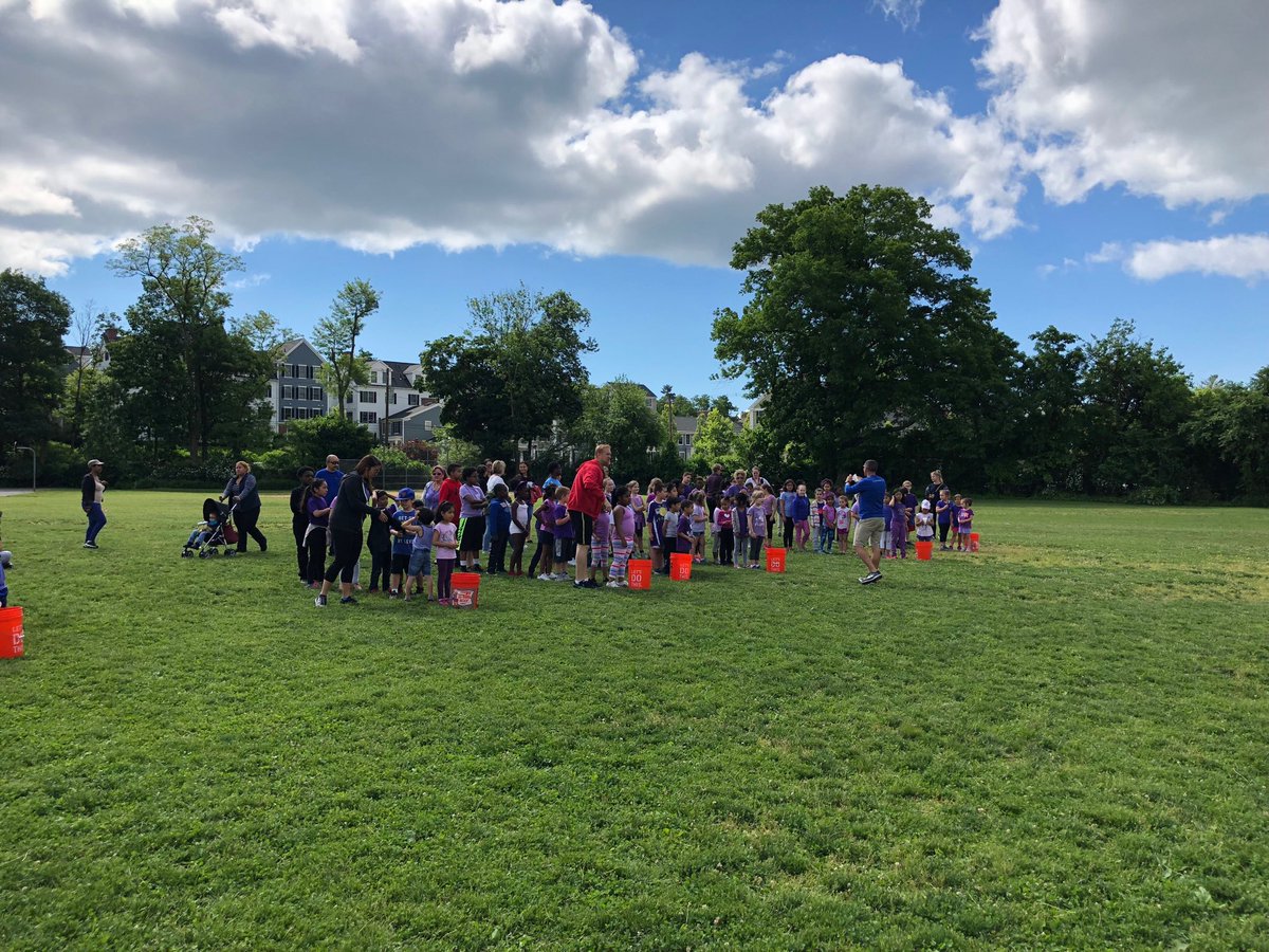 weswunwom's tweet image. Westover Field Day!!! #spschallenge