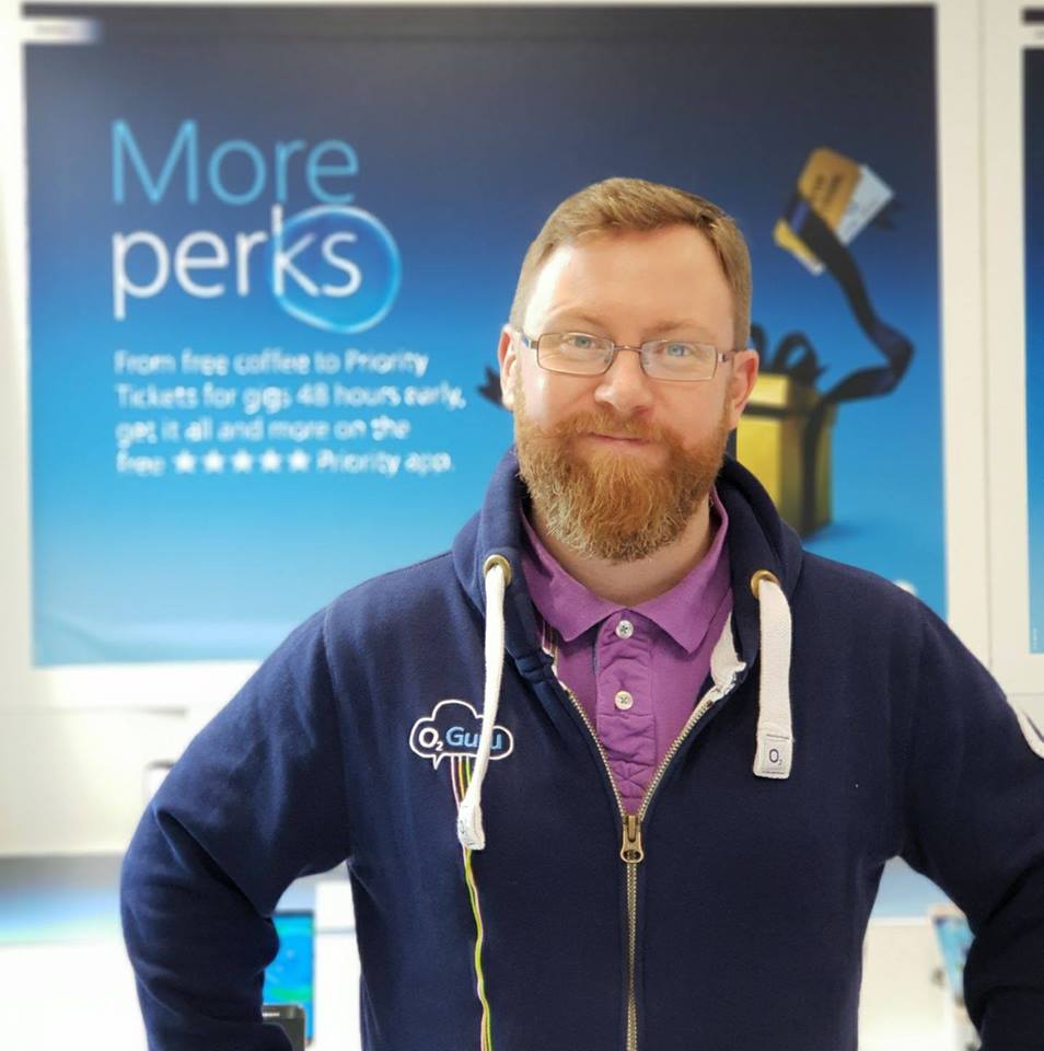 O2Careers's tweet image. We want to help you keep your children #SafeOnline. Pop into an O2 store and speak to an #O2Guru who can give you some tips on how to do just that. #O2StaySafe