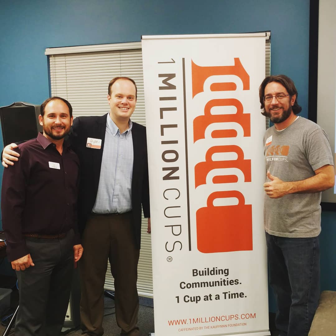 tylerlecompte's tweet photo. On the road in #1MCNation, visiting #1MCOcala and spreading the Eship message!! Great job @ryanlilly & team!! #RoadTrep #GoEntrepreneurs #PowerPlantOcala https://t.co/LyH81MzhYd