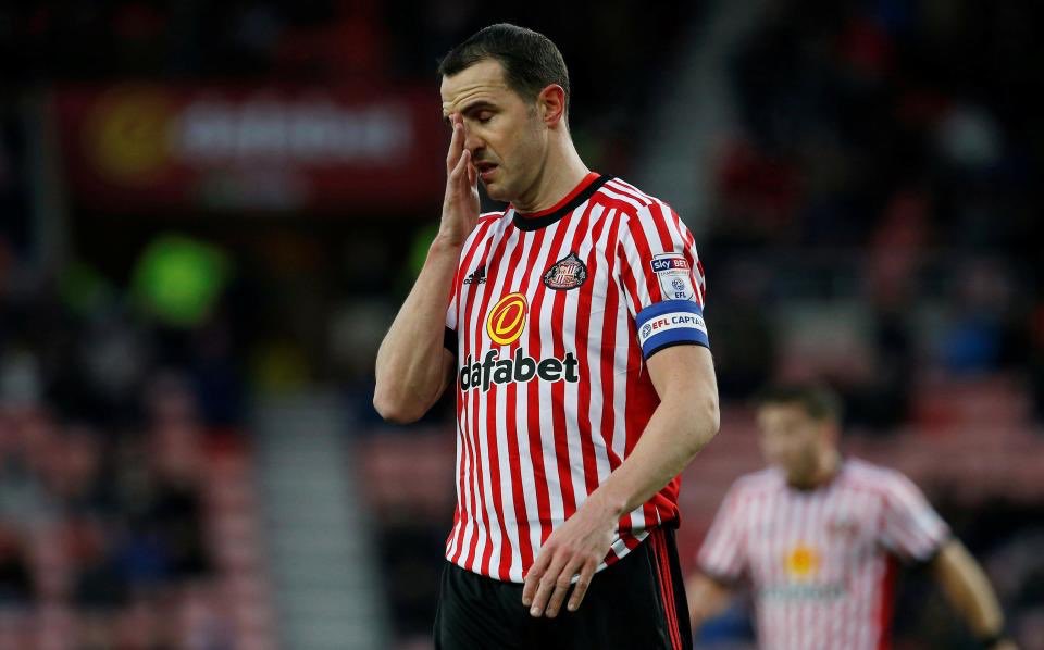 ChatChamp's tweet photo. John O'Shea deal done. Expecting announcement anytime now. #readingfc #SAFC (@ChronCourtney) https://t.co/MYOSDpTBve