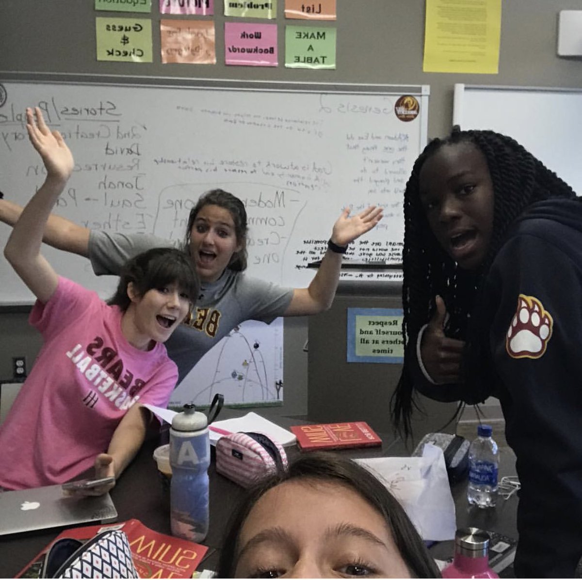 childrennofgod's tweet image. Heyyyyy!!! We’re Rachel, Sarai, Devin and Isabelle and we created an account so we could celebrate and spread the word of God with you!!! Beyond excited :) #godislove #godandhumanity