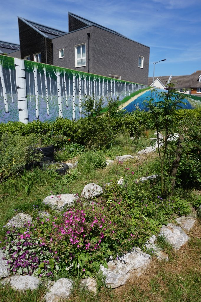 Riverside Garden tweet media