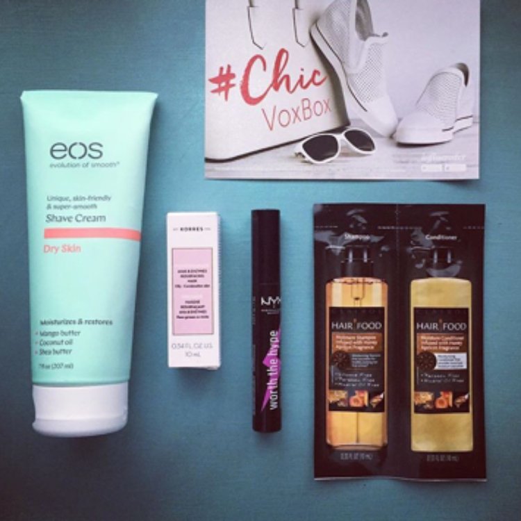 TinishaPortillo's tweet photo. @Influenster #FeedYourhair #complimentary #contest #Influenster https://t.co/OlUgRHbsYc