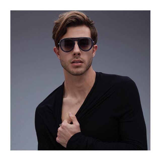 EERO HEAD: Introducing the EERO sunglass in Blue. Gunmetal outer chassis and temples surround our signature acetate frame-within-a-frame acetate construction. #Spring2Collection #minimal #aviator #architectural #modern #limitededition #framewithinaframewithinaframe #handcraf…