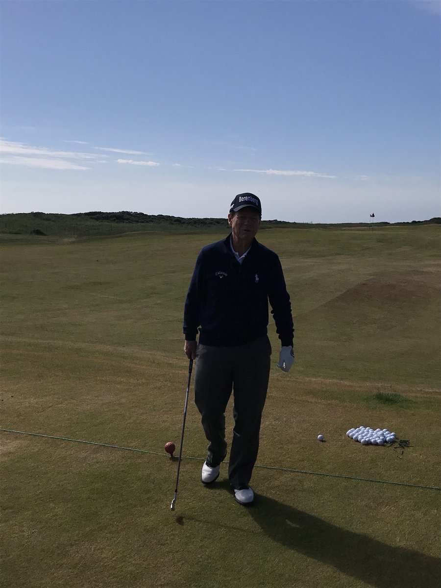 VEscapes's tweet photo. Masterclass with the master... #MoneyCantBuy #Legend https://t.co/3P7pZqErOF