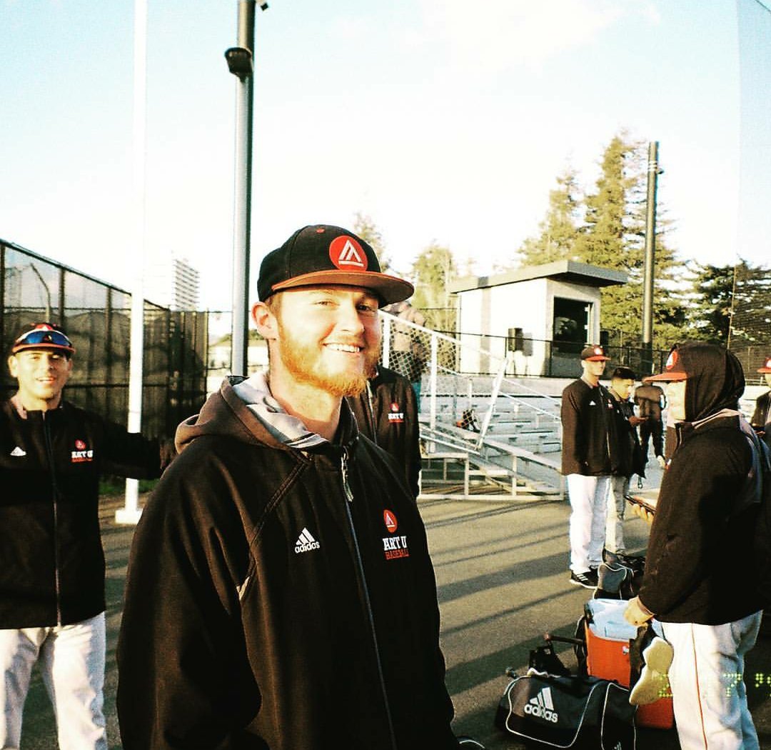 AYYEDLO's tweet photo. Gone to soon! Always was fully of joy and positivity made sure everyone around him was good! Glad I had the privilege to have you as a teammate! Stay up my CJ #RIPsesh π€ https://t.co/91DvACmcOr