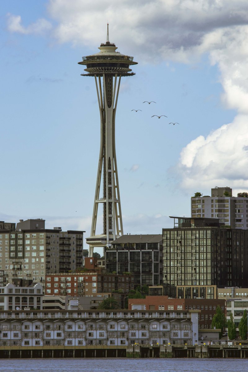 Charis K Djb Sl Space Needle I Took This Last Night Had To Photoshop Some Of The Facelift Job U Got Goin On There But Your Still Looking Good Regardless Seattle