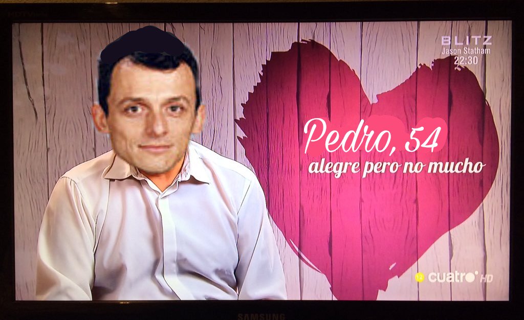 aeropringao's tweet photo. Cuando no eres primero de la promoción pese a tener un 10 de media, pero vas al espacio y eres ministro. https://t.co/yyj0GgNeyd