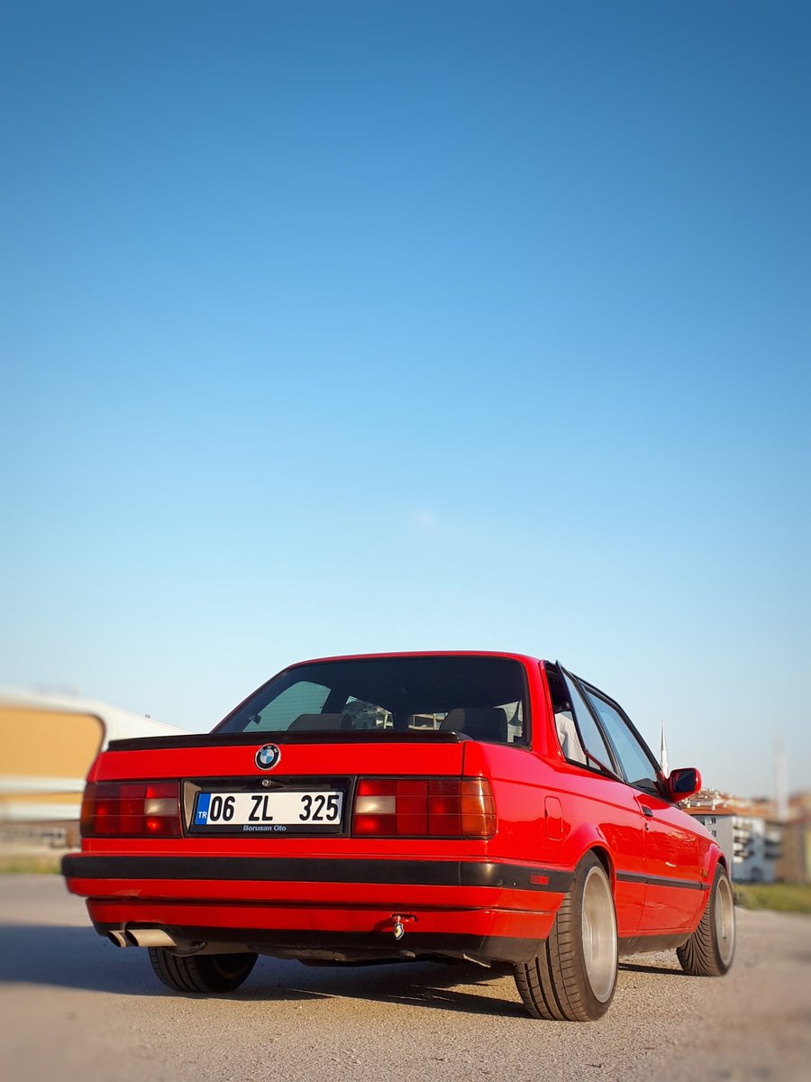apoocono's tweet photo. Zalımmısın #e30 #mmpower #ZL #love #my #cars ♥️♥️♥️ https://t.co/YSqW7P6SIP