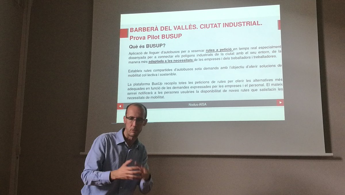 RosaParadell's tweet image. Torn ara de l&apos;Alejandro Mangas de @NodusBarbera de Barberà del Vallès q ens explica la seva experiència del pilot #SmartLAB d mobilitat sota demanda a poligons  fruit del repte &quot;transport alternatiu per anar a la feina&quot; del #SmartCATChallenge @tic #PromoEcoDdGi @diputaciogirona