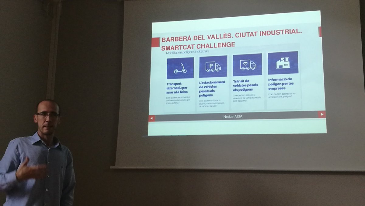 RosaParadell's tweet image. Torn ara de l&apos;Alejandro Mangas de @NodusBarbera de Barberà del Vallès q ens explica la seva experiència del pilot #SmartLAB d mobilitat sota demanda a poligons  fruit del repte &quot;transport alternatiu per anar a la feina&quot; del #SmartCATChallenge @tic #PromoEcoDdGi @diputaciogirona
