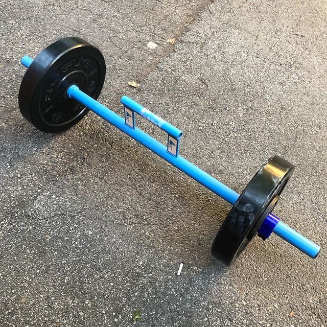 tsharon's tweet photo. Reached personal best this morning at single arm farmers’ carry. 115lbs. #hardestthingididtoday #weightlifting #barbell #backsquat #frontsquat #snatch #cleanandjerk #deadlift #clean #overheadsquat #workout #gym #f4f #fit #gymlove #fitness #plank #kettleb… https://t.co/JHG4gTKWpa https://t.co/dFoEy5mhHO