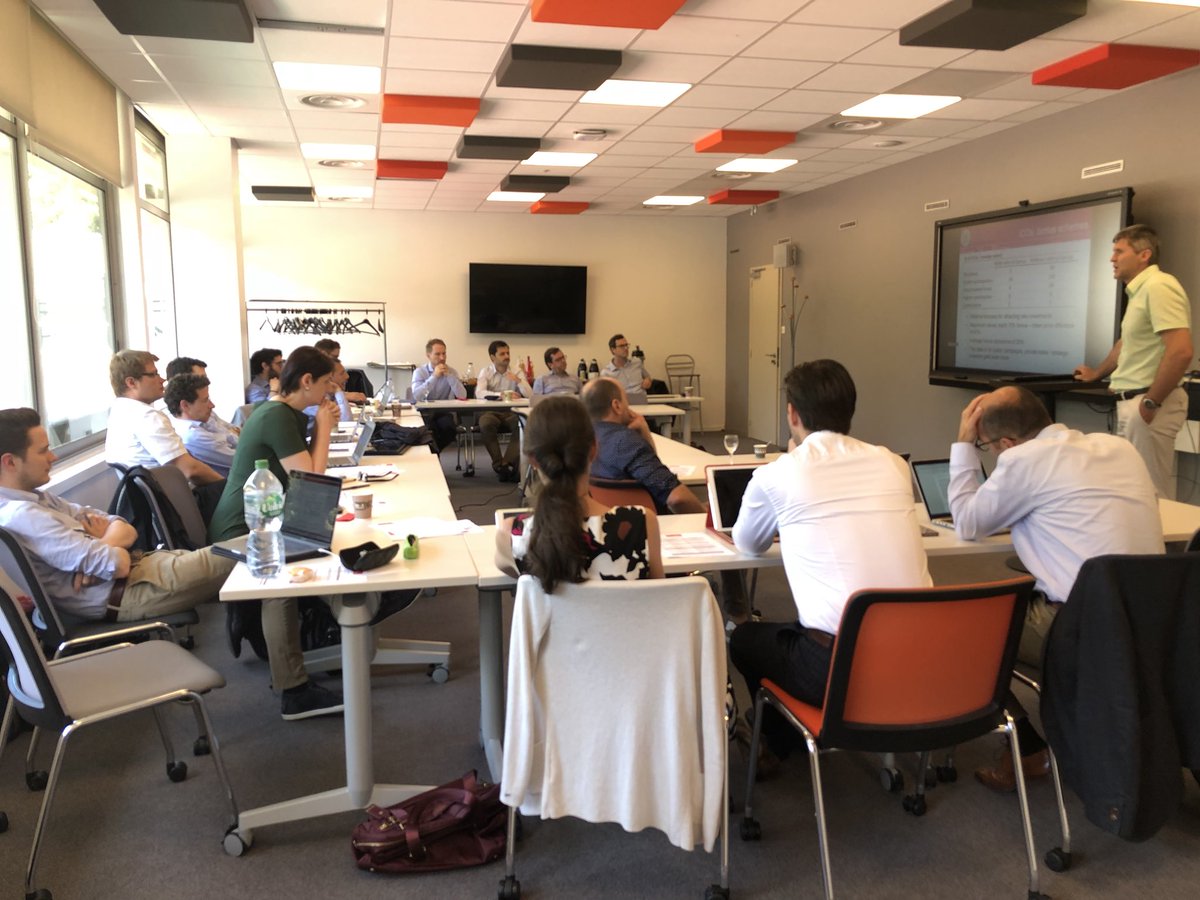 ASannajust's tweet photo. #CFBlockchainICO#EMLyon https://t.co/fYFA8gIv4y