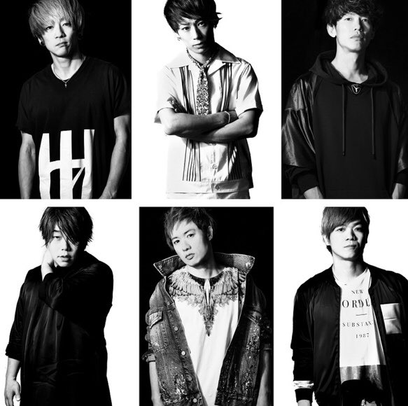 bluerain511's tweet photo. UVERworld『ALL TIME BEST』発売まであと42日 https://t.co/DNF2OGVuHm