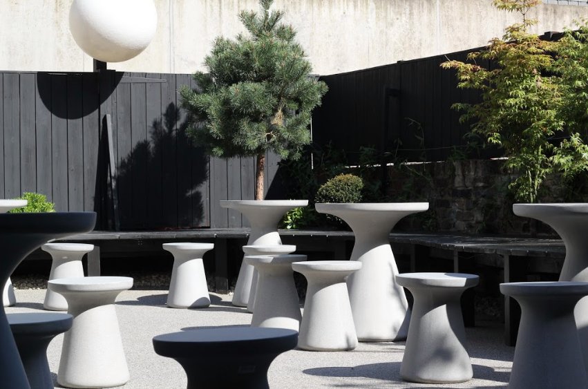 LondONtheinside's tweet photo. Yakitori and a cocktail in a zen Japanese garden...don't mind if we do @Untitled_bar https://t.co/WdSBANS6RS https://t.co/krRWoWZh7v