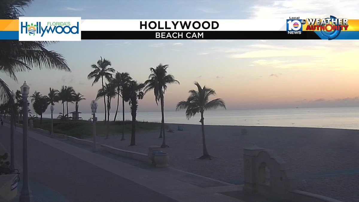 Here comes the sun!!! Be ready it is already a muggy start. https://t.co/2Zfix5YNpl