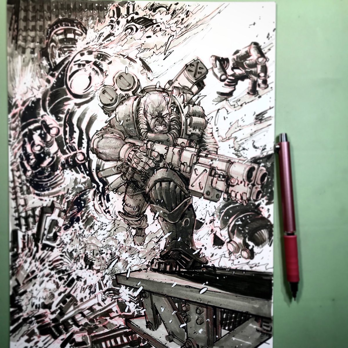 EricCanete's tweet photo. Q: Is there a difference between the two buttons except for the simplistic idea that hitting “Like” means you’re keeping this all to yourself, and hitting “Retweet” means you’re sharing this with other people? Do you typically hit both?

Anyways...heres the guy who plays Thanos. https://t.co/fI4TjYjC5V