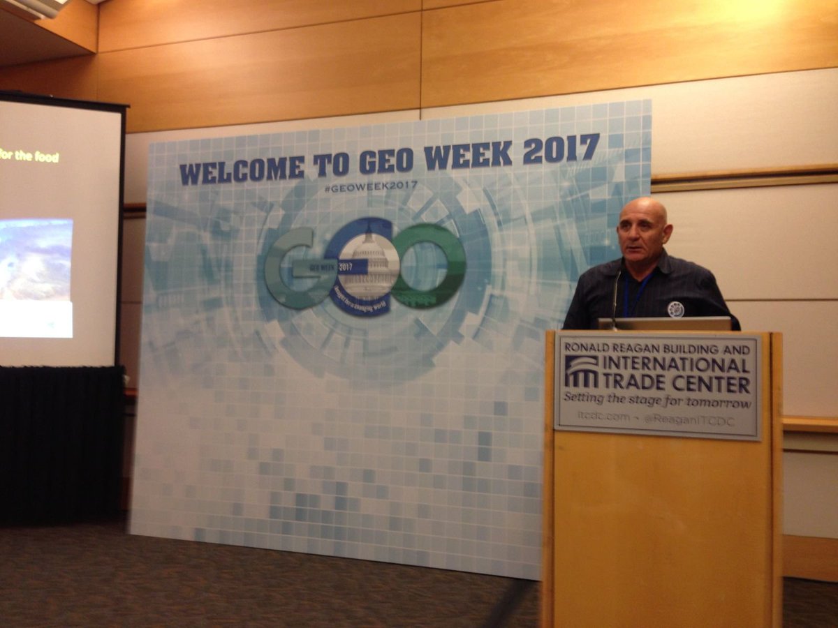 godanSec's tweet image. A summary of the GODAN #ThinkTank on #opengeodata and #opentools to achieve #foodsecurity &amp;amp; #sustainableagriculture held at GEO Washington D.C is now available on our website along with links to free and open #AgriGIS tools buff.ly/2Jx7Yj2