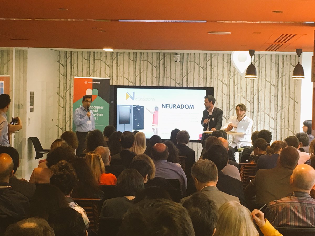 SanofiFR's tweet photo. @happineo_psy @NEURADOM #CODOC clôturent cette présentation des 15 nouvelles #startup de @TechCare_Paris 🙌🏻 ! #Welcome #esante #innovation https://t.co/BdZH8lR5ZV
