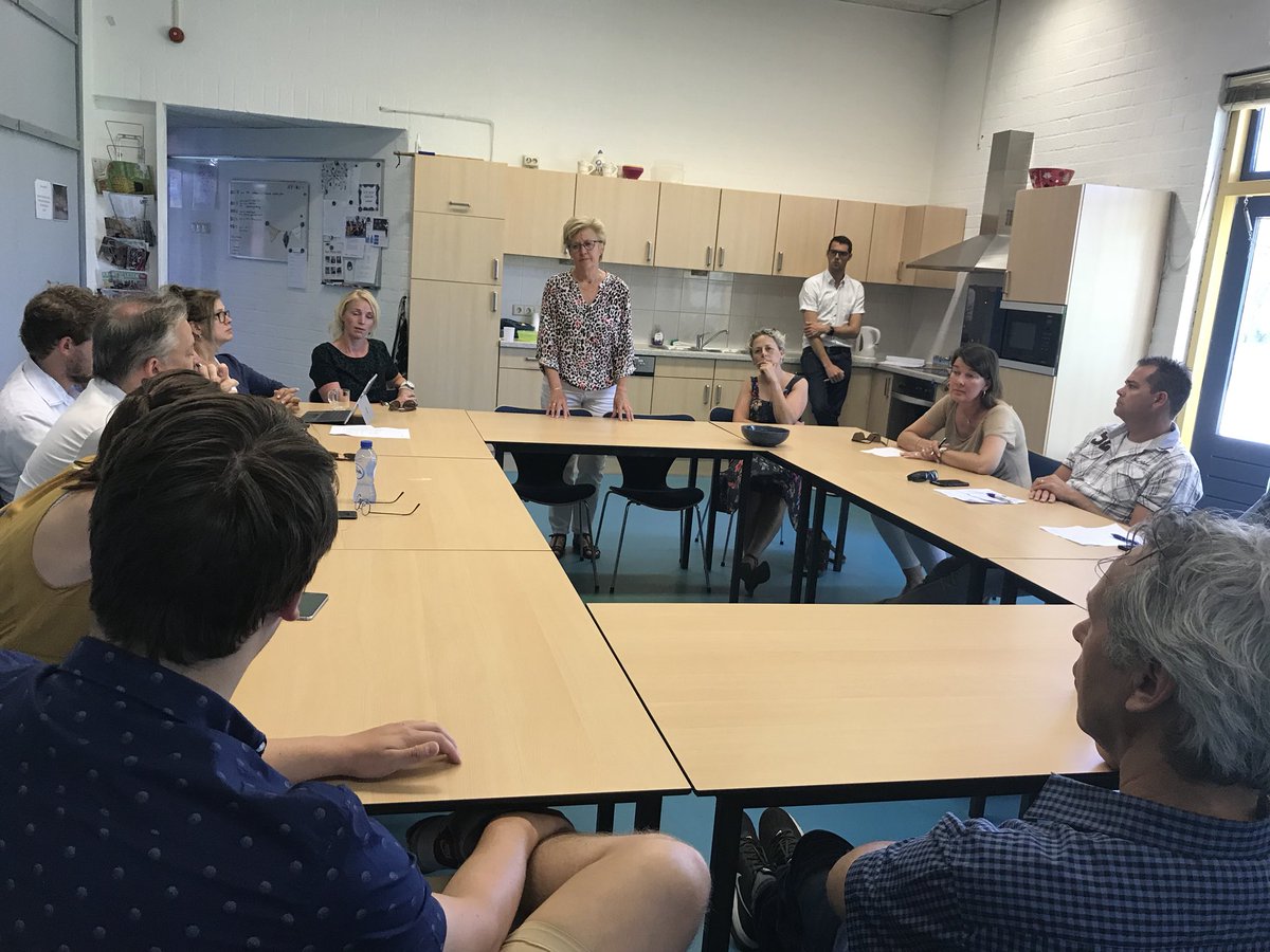 karinvanderpas's tweet image. Raad Kaag en Braassem op werkbezoek bij toekomstig Integraal Kind Centrum Leimuiden. @Kaag_Braassem @gemeentenvdt