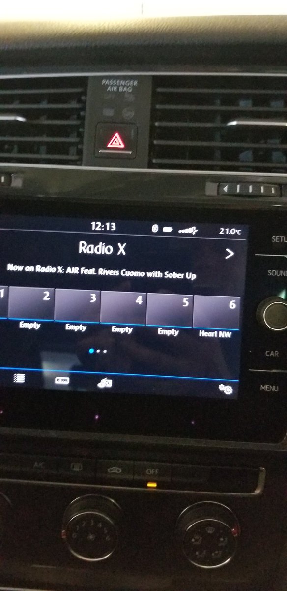 britabroard79's tweet photo. @tobytarrant @RadioX back in the uk for the first time in 9 years. Had to do this with the rental car https://t.co/9uSdXFwYX4