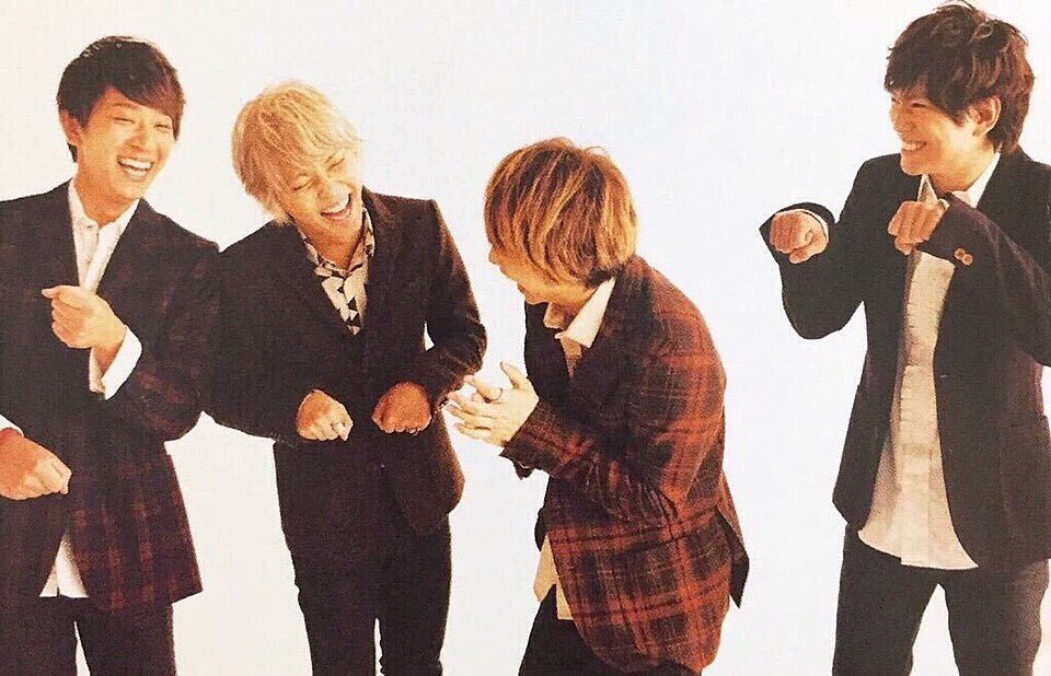 小山慶一郎がいてのNEWS

手越祐也がいてのNEWS

増田貴久がいてのNEWS

加藤シゲアキがいてのNEWS

これがNEWSなんやで？
1人･解散してみ？
NEWSって文字が消えるんで？
そんなん嫌やろ。

#NEWS
#パーナさんRT
#拡散希望